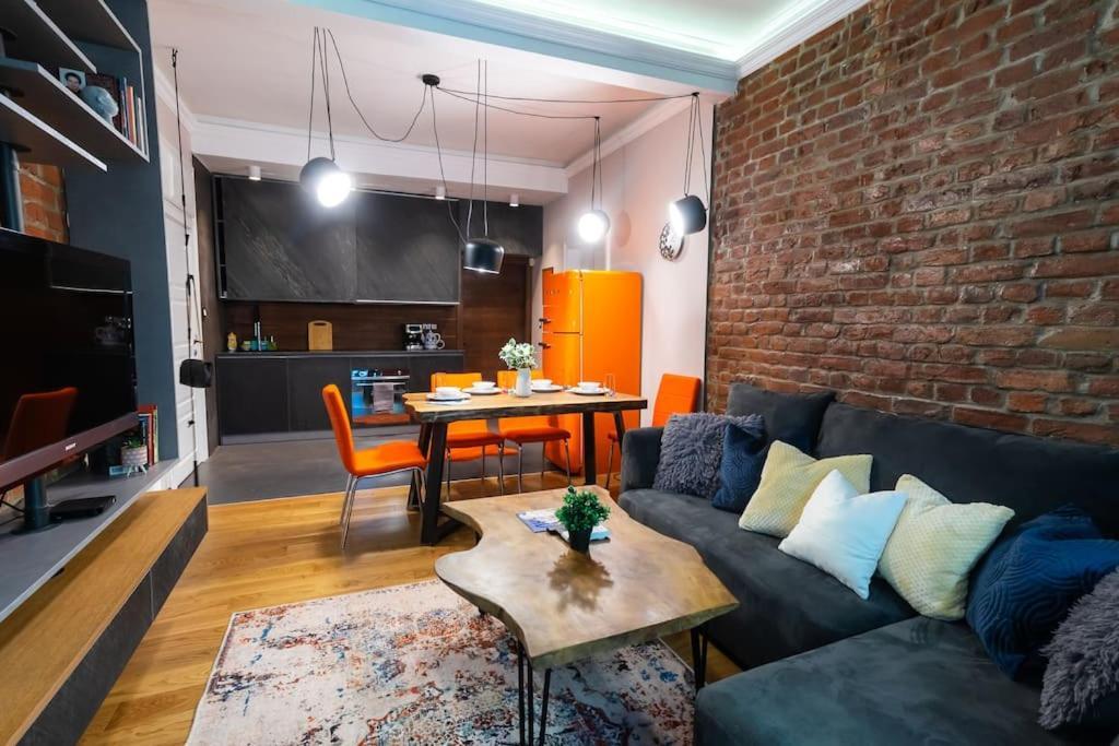 Top Central Design, 2 Bedroom, Ndk, Free Secured Parking София Екстериор снимка